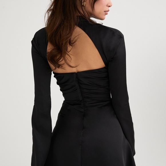 House of CB Toira Black Draped Corset Dress - Black size Large - Picture 2 of 4